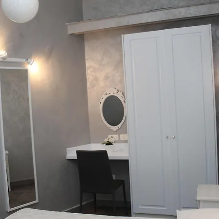 Residenza Nicola 3* Nápoles