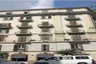 Residenza Nicola ホテル ナポリ